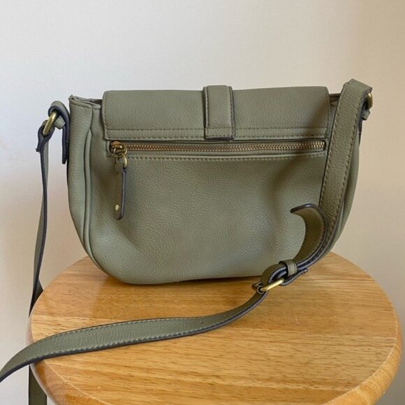 Merona Olive Green Vinyl Crossbody Bag With Adjustable Strap & Magnetic Closure - Picture 2 of 6